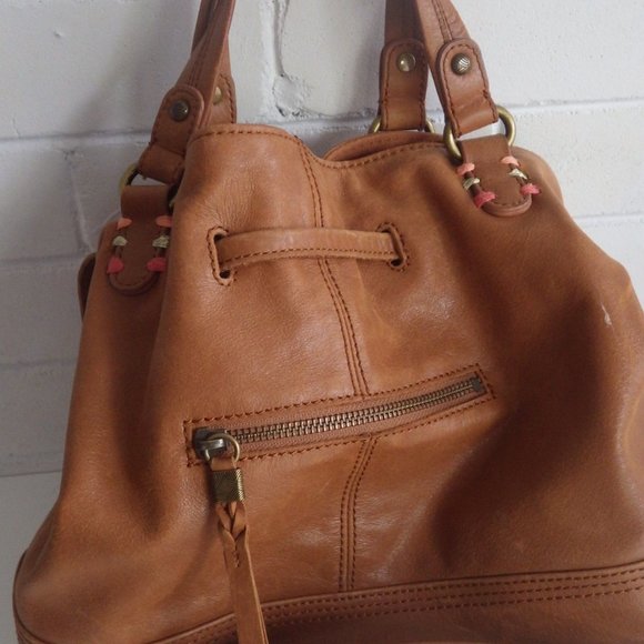 The SAK Leather Draw String Cross Body Shoulder Bag - Picture 2 of 12